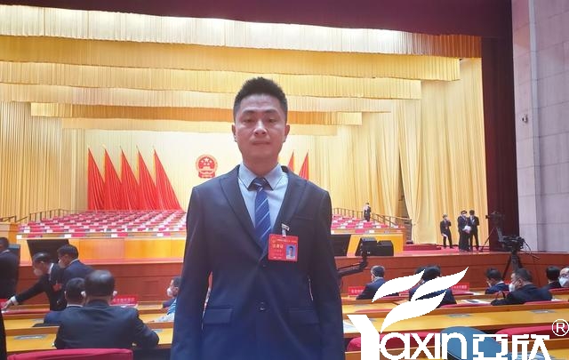 长沙J9集团电器工会副主席刘焕林受邀参加市工会第二十一次代表大会(图3)